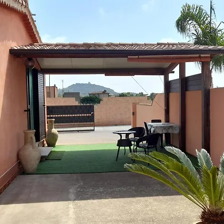 Maria Teresa's Two-room Indipendent Ferienhaus